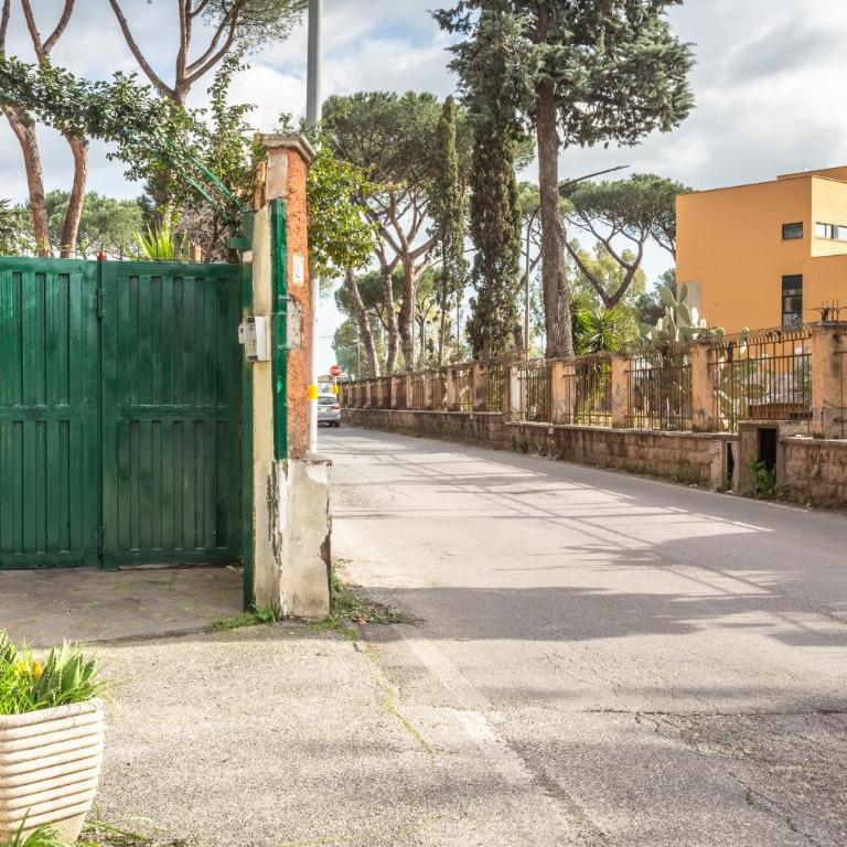 -The rock- Garden and express train city center - Appartamento con Vista Giardino - 19