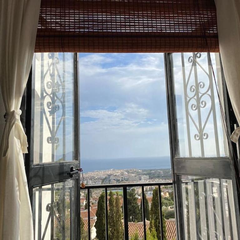 Precioso Apartamento Mandarinos Con vistas al Mar - Two-Bedroom Apartment - 4