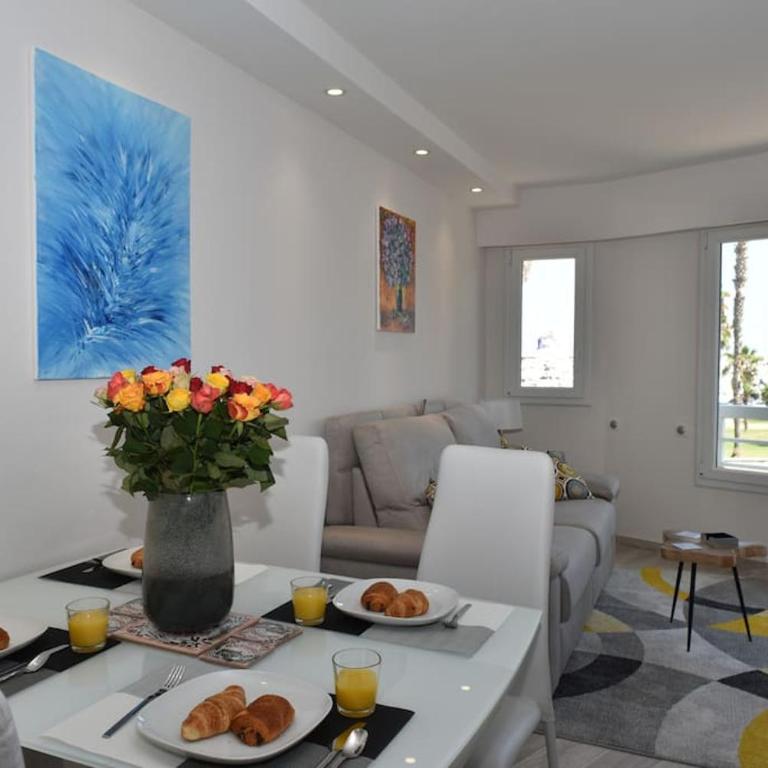AU PORT - BRAND NEW flat w 1 bedroom, balcony, parking, AC - One-Bedroom Apartment - 2
