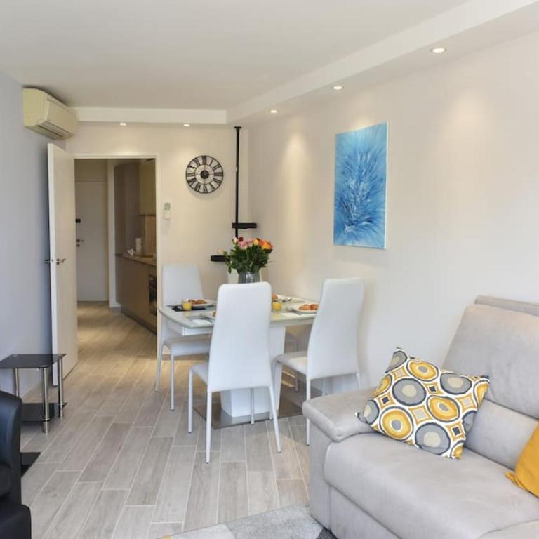 AU PORT - BRAND NEW flat w 1 bedroom, balcony, parking, AC - One-Bedroom Apartment - 6