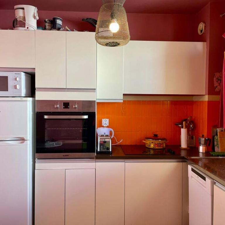 Spacieux appartement au calme à 5 minutes de la mer, parking privé - Appartement 2 Chambres - 10
