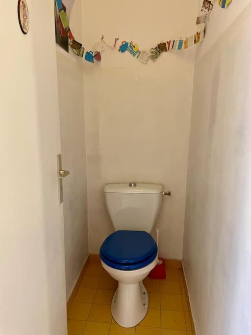 Spacieux appartement au calme à 5 minutes de la mer, parking privé - Appartement 2 Chambres - 22