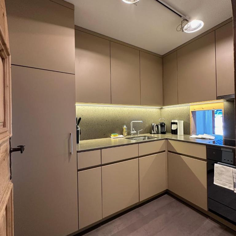 Schöne Ferienwohnung im Zentrum von St. Moritz - Apartment mit 2 Schlafzimmern - 7