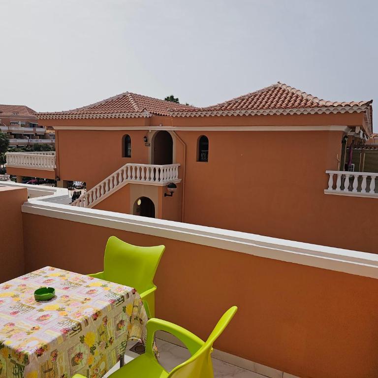 Tenerife Royal Gardens - Las Vistas TRG - Viviendas Vacacionales - Holiday Home with Terrace and Lateral Sea View - 20