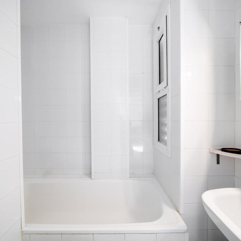 hébergement non disponible - Two-Bedroom Apartment - 14