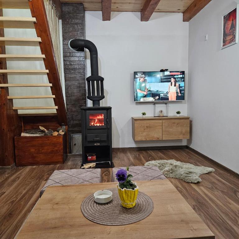 Brvnara ispod stare kruške - Kuća sa 2 Spavaće Sobe - 8