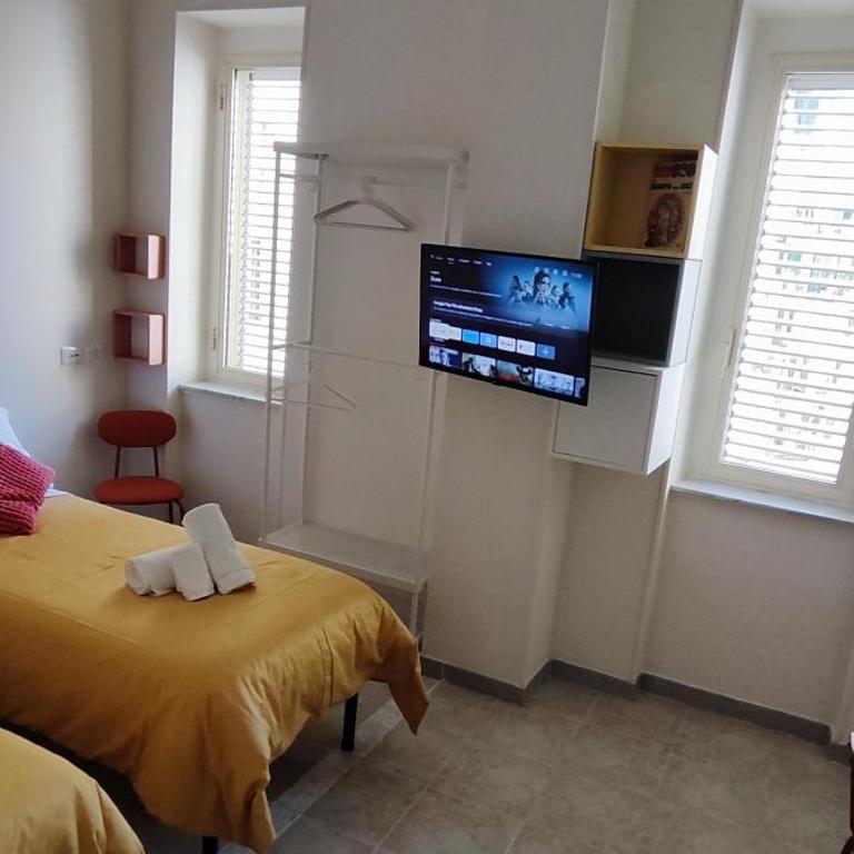 IANOS Apartment Naples - Appartamento con 3 Camere da Letto - Piano Alto - 8