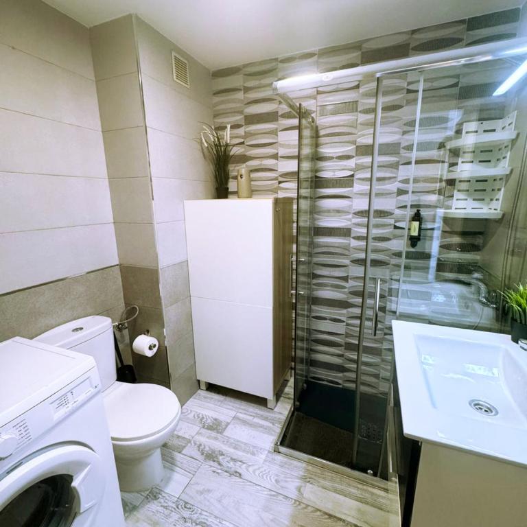 Bohemian Holiday Home Next to Yumbo - Apartment - 47