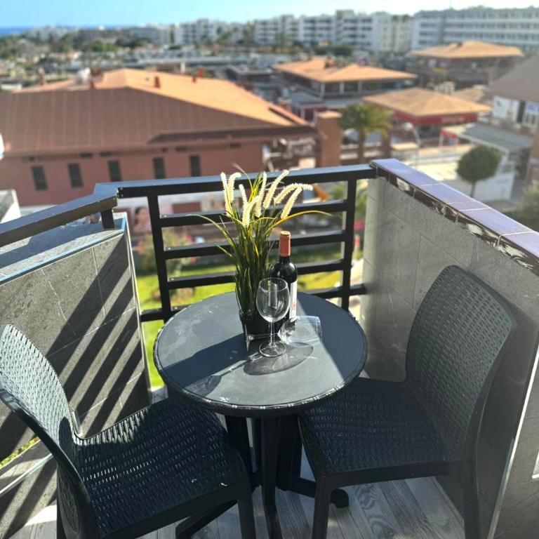 Bohemian Holiday Home Next to Yumbo - Apartment - 63