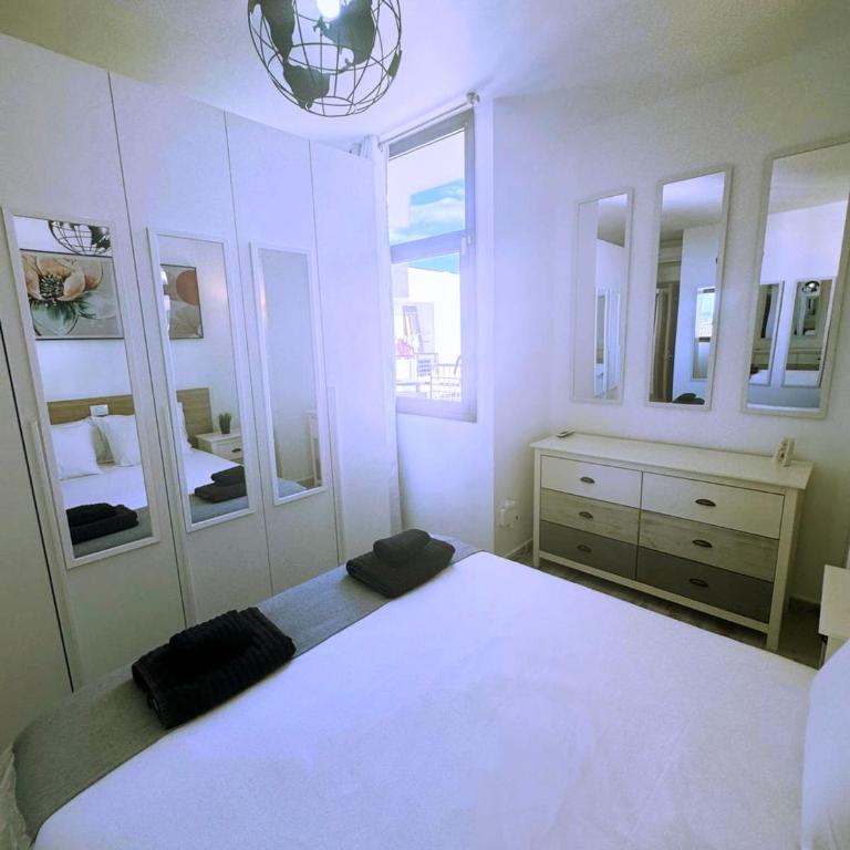 Bohemian Holiday Home Next to Yumbo - Apartment - 53