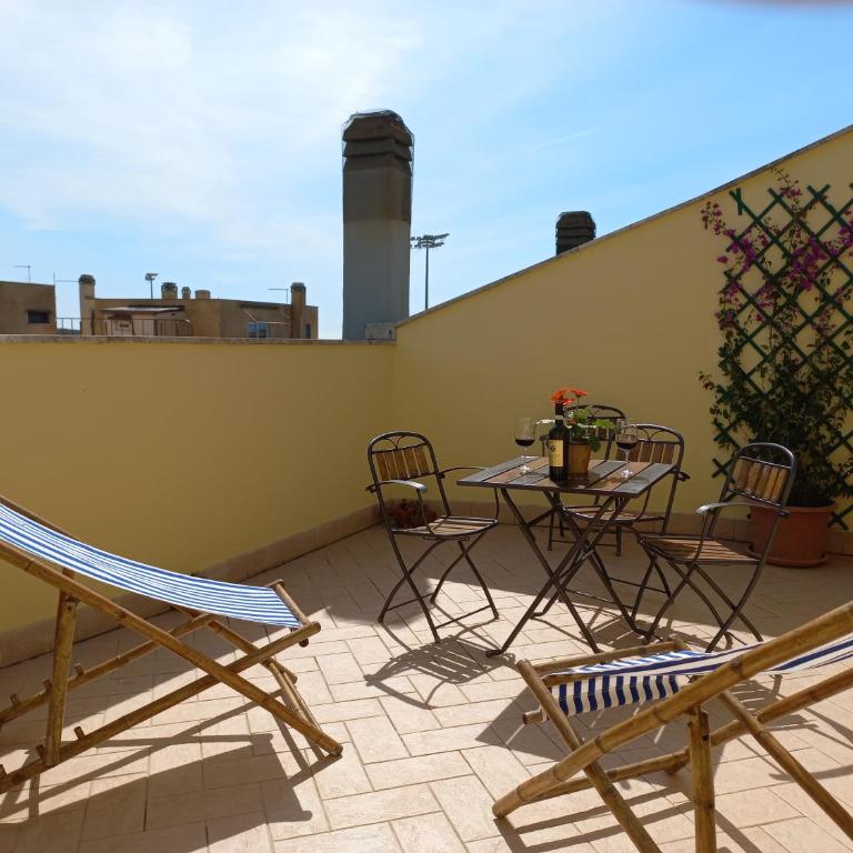 Attico Tra Cielo e Mare con terrazzo panoramico - Appartamento con 1 Camera da Letto - 1