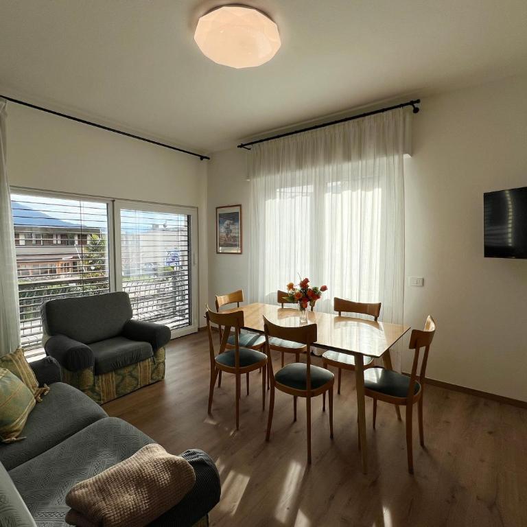CASA PAOLA Central Stay by the Lake - Appartamento con 1 Camera da Letto - 25