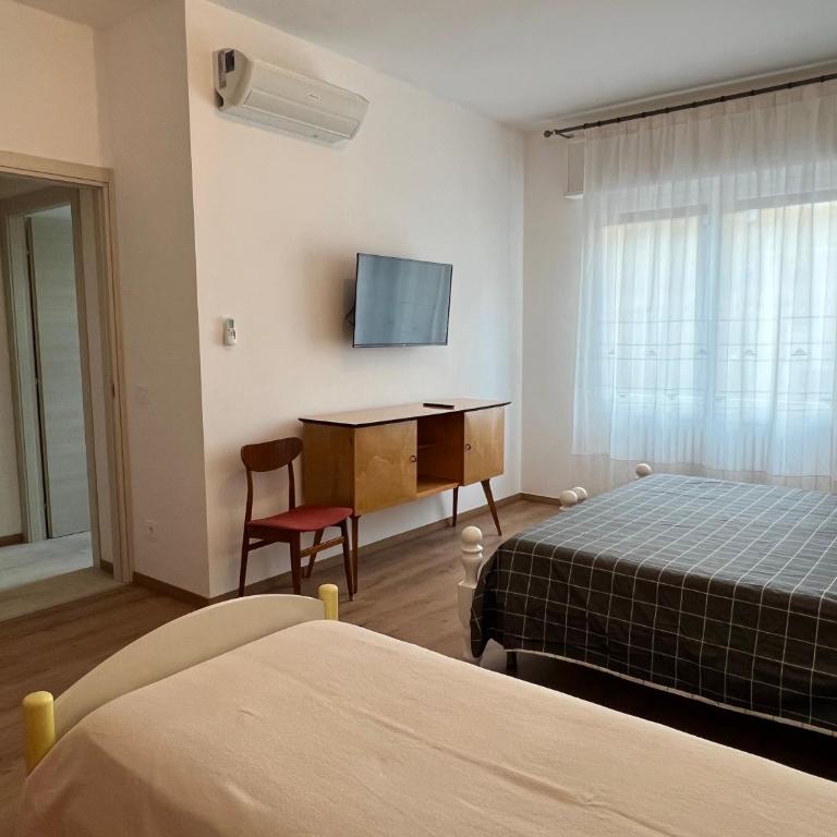 CASA PAOLA Central Stay by the Lake - Appartamento con 1 Camera da Letto - 26