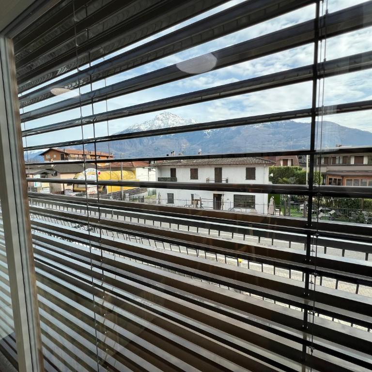 CASA PAOLA Central Stay by the Lake - Appartamento con 1 Camera da Letto - 12