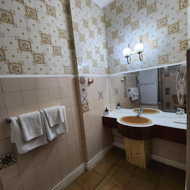 Hotel Mercurio - Twin Room - 6