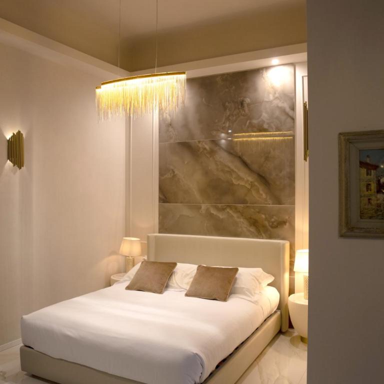 INTOMILAN I Elegant Apartments in Duomo - Monolocale Queen Deluxe - 10