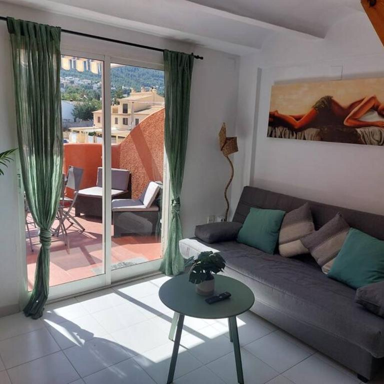 Studio tipo Loft con vista al Montgo - One-Bedroom Apartment - 12