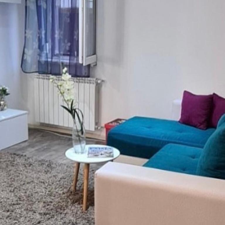 Marta Apartment - One-Bedroom Apartment - 5
