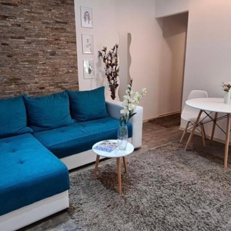Marta Apartment - One-Bedroom Apartment - 7
