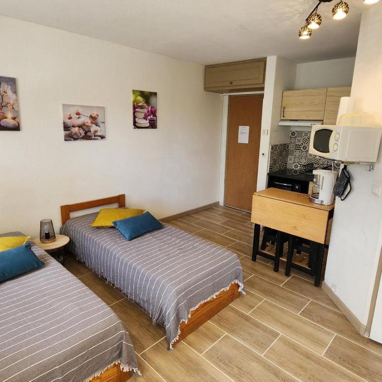 Studio Garrigues Gréoux les bains curistes Thalatherme - Apartment mit 1 Schlafzimmer - 2