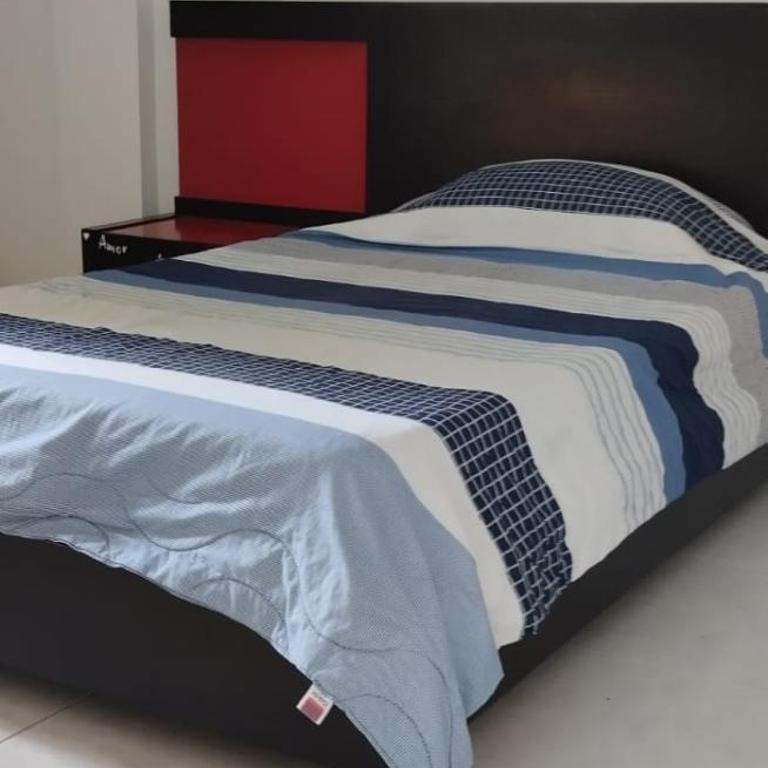 HOSTAL CARACOLI - HUECO - Habitación Doble - 7