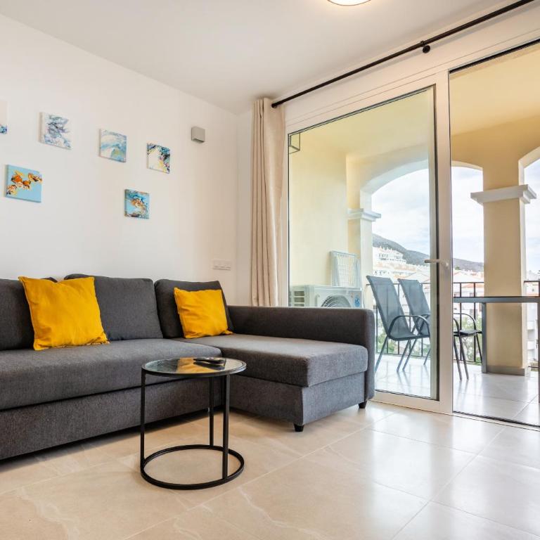 Castle Harbour Luxury Family Home Heated Pool by LoveTenerife - Apartamento con vistas al mar - 40