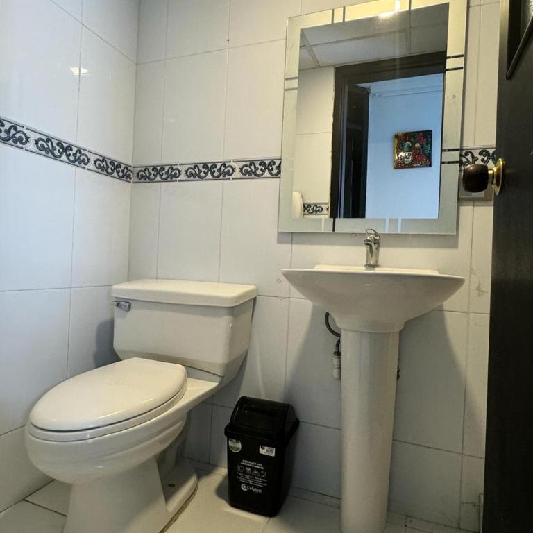 Encantador apto en el Rodadero frente a la playa - Apartamento de 2 dormitorios - 10