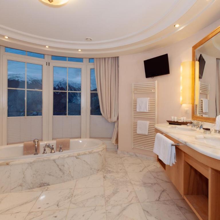 Stock Resort - Suite mit Balkon - 6