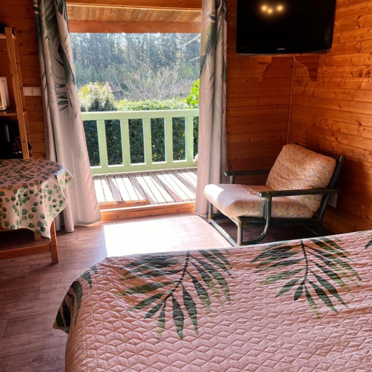 Chalets 1 MESANGE BLEUE Roquebrune Sur Argens - Chalet - 6
