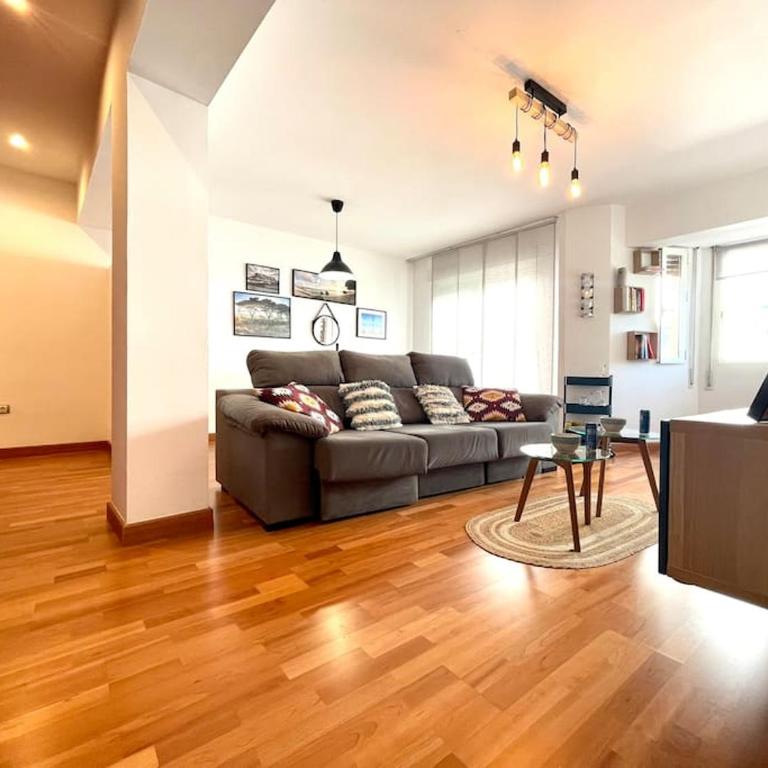Apartamento céntrico urbano con terraza - Apartamento de 2 dormitorios - 30