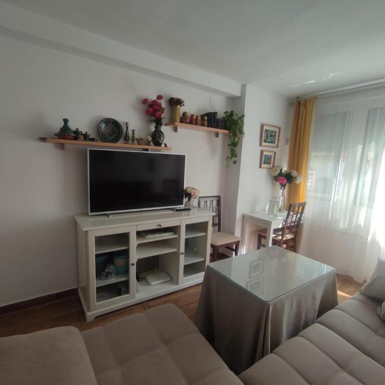 piso reformado 3 habitaciones - Apartamento de 3 dormitorios - 4