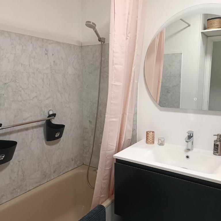 TANIT ARAD Classé 40m2 T1 TERRASSE ANGLE 35 m2 PISCINE PARKING - Appartamento Superior - 28