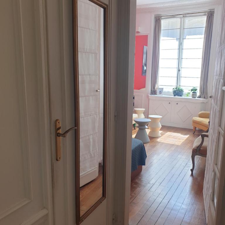 Appartement haussmannien cosy - Appartement 2 Chambres - 14