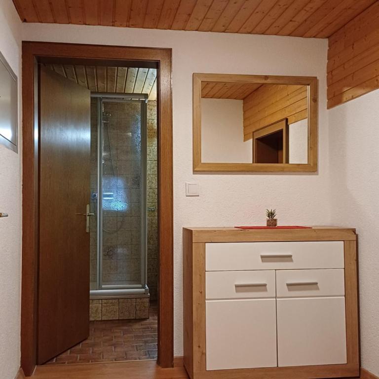 Haus Trantrauas - Apartment mit 2 Schlafzimmern und Dusche - 16