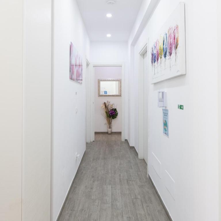 247 Luxury Rooms Trastevere - Deluxe Double Room with Balcony - 13