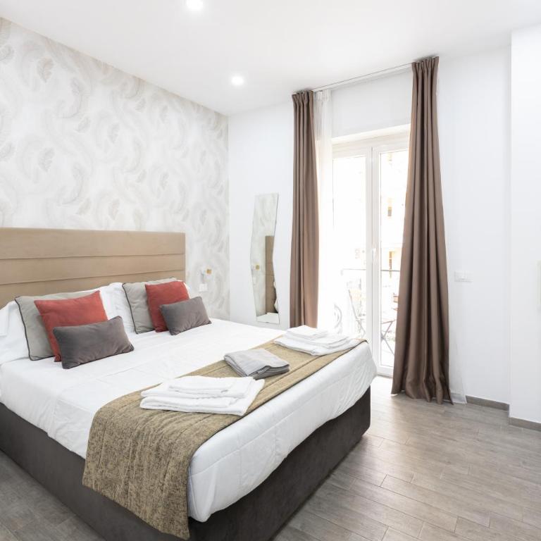 247 Luxury Rooms Trastevere - Double Room with Balcony - 27