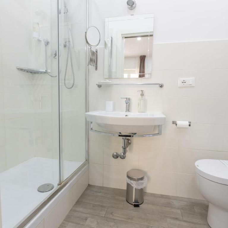 247 Luxury Rooms Trastevere - Superior Triple Room - 24