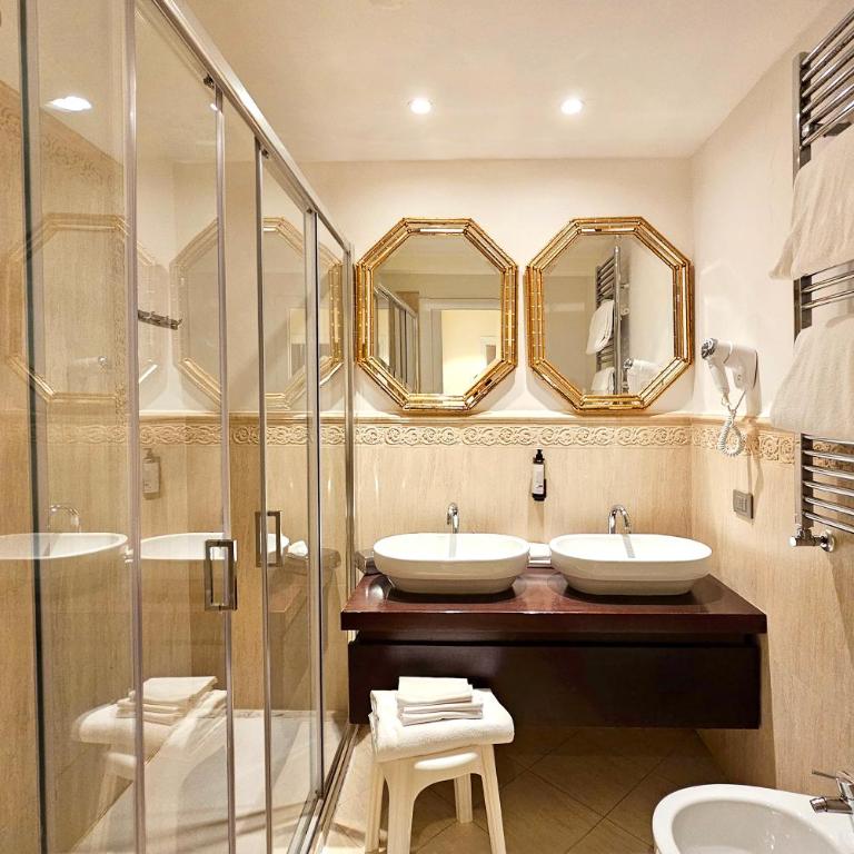 Hotel Atlantic Palace - Camera Familiare Superior - 1