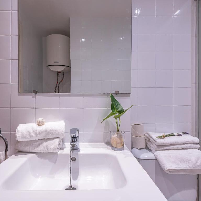 Aptos. Comte D´Empuries - Apartamento de 1 dormitorio (4 adultos) - 44
