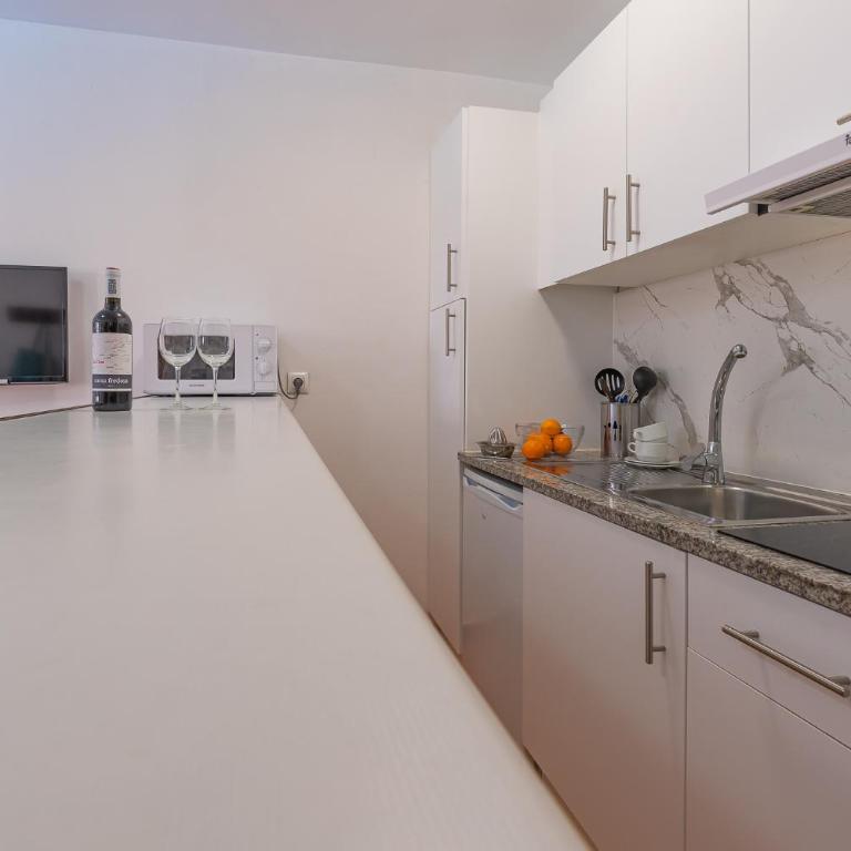 Aptos. Comte D´Empuries - Apartamento de 1 dormitorio (4 adultos) - 48