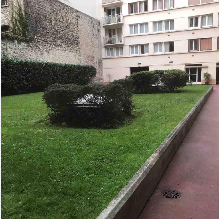 2 pièces lumineux et calme à Paris - Appartement 1 Chambre - 19