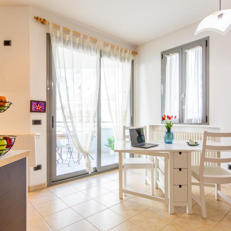 Appartamenti Desi Riccione - Two-Bedroom Apartment - 9