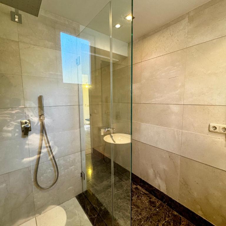 Golden Mile Apartment Near to Puerto Banus - EaW Homes - One-Bedroom Apartment - 7