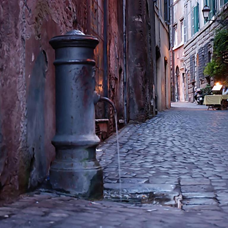 Nostromondo Apartments in Rome City Centre - Monolocale - Via dell'Orso 16 - 19