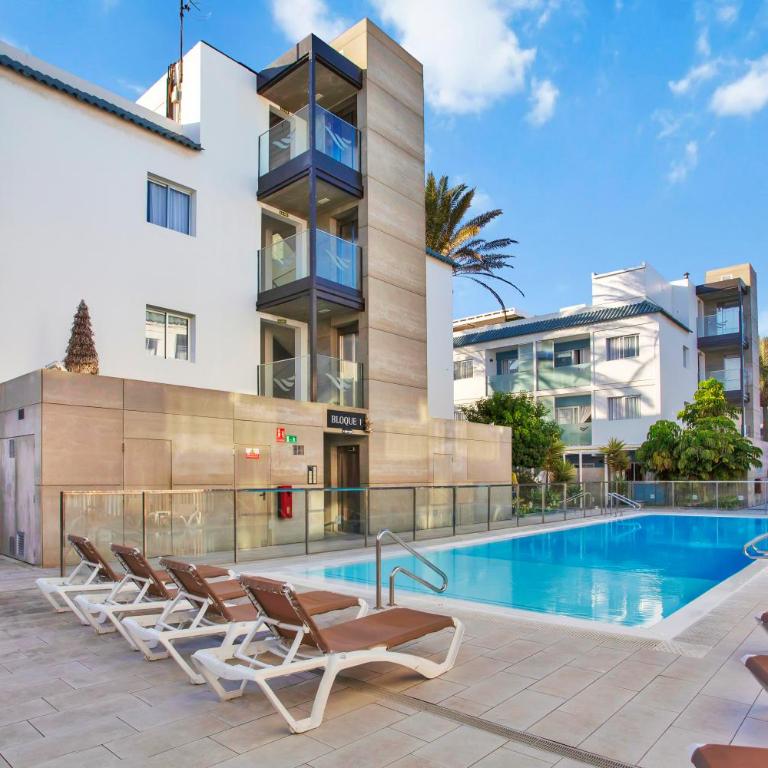 Paradise Sun - Stylish 1BR Apartment with Pool, Terrace & Rooftop Bar, 100 m from Corralejo Beach - Apartamento de 1 dormitorio - 1
