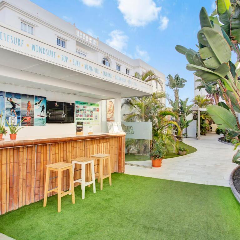 Paradise Sun - Stylish 1BR Apartment with Pool, Terrace & Rooftop Bar, 100 m from Corralejo Beach - Apartamento de 1 dormitorio - 10