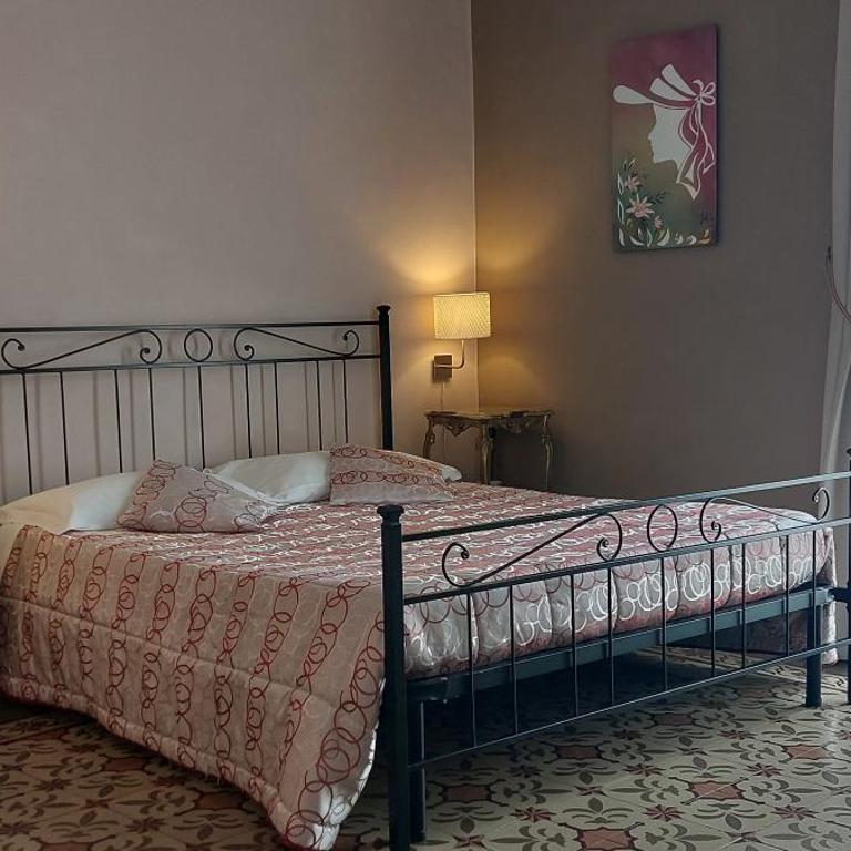 Manzoni Suite Home - Two-Bedroom Apartment with Balcony - 31