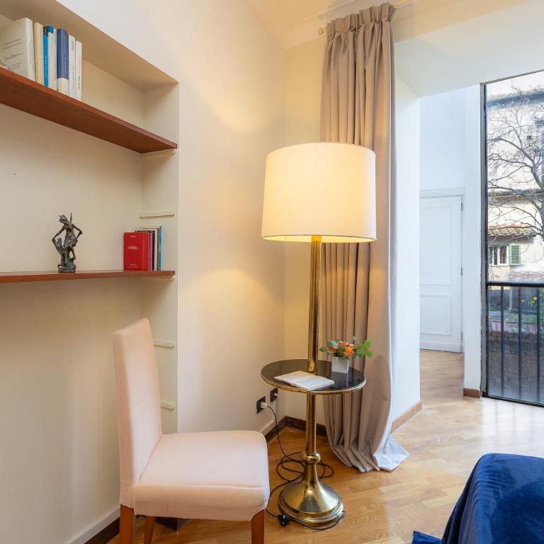 Amazing Elegant Jewish Ghetto - One-Bedroom Apartment - 13