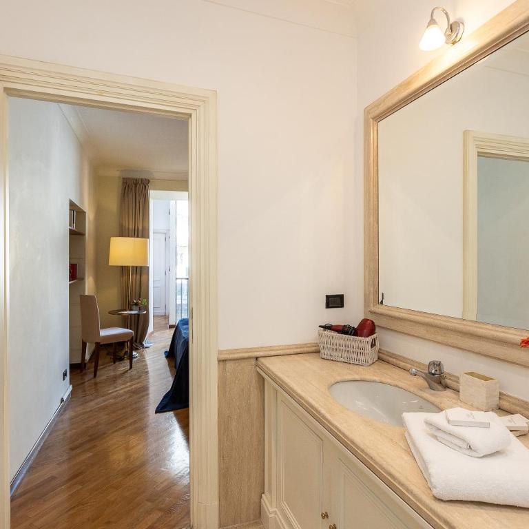 Amazing Elegant Jewish Ghetto - One-Bedroom Apartment - 14