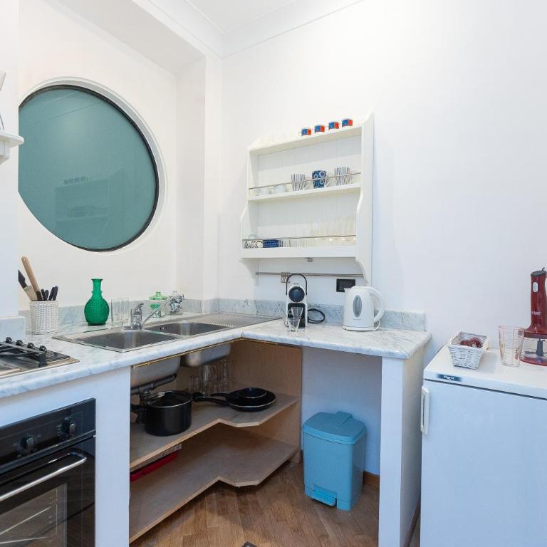 Amazing Elegant Jewish Ghetto - One-Bedroom Apartment - 15
